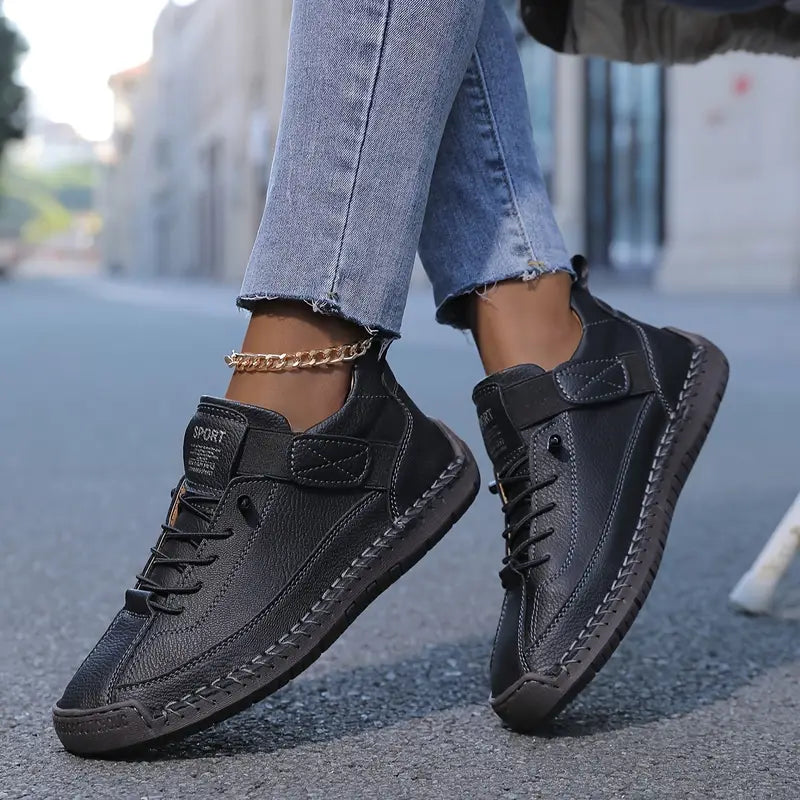 Elira I Trainers