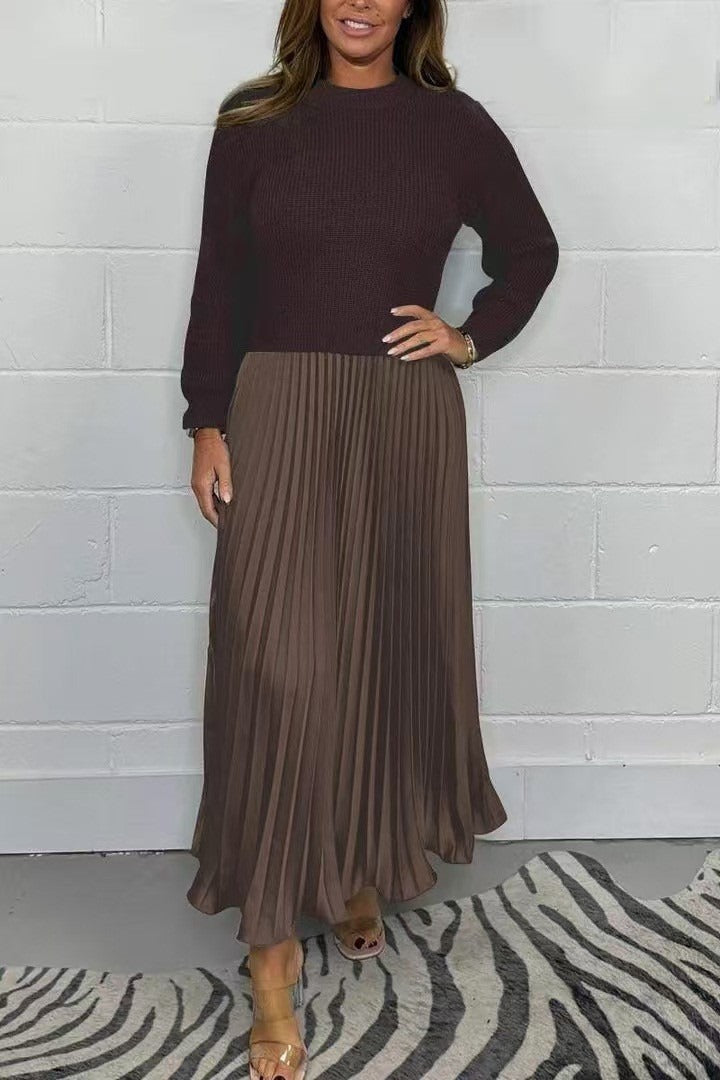 Charlotte |Pleated dress with knitted top