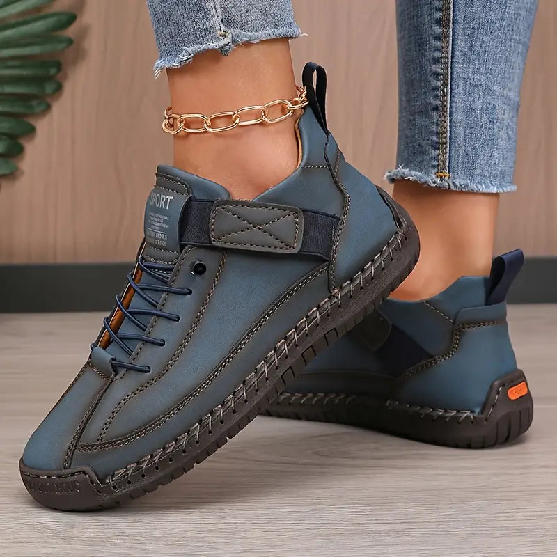 Elira I Trainers